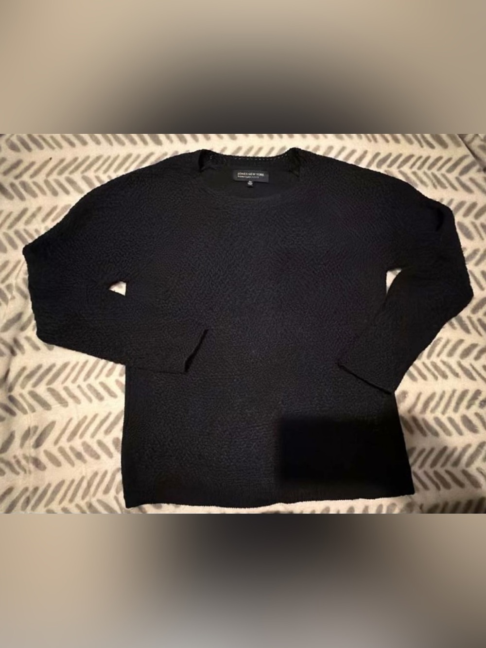 Jones New York Signature Petite Black Textured Crewneck Sweater PS